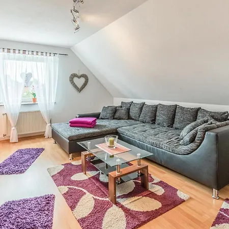 Apartamento Amazing In W/ Wifi And 2 Bedrooms Wasbuck